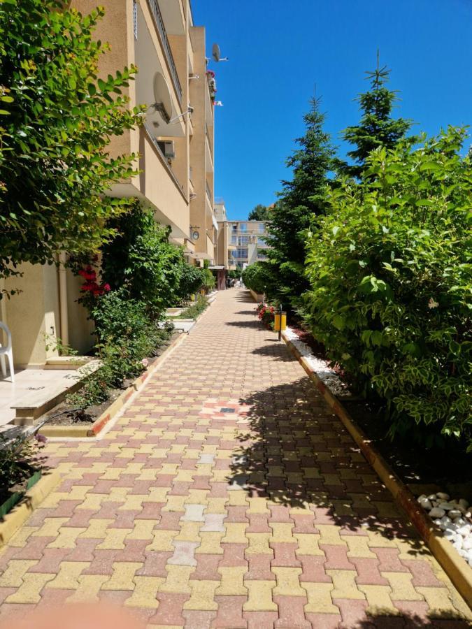 Kamelia Suites Sunny Beach Exterior foto